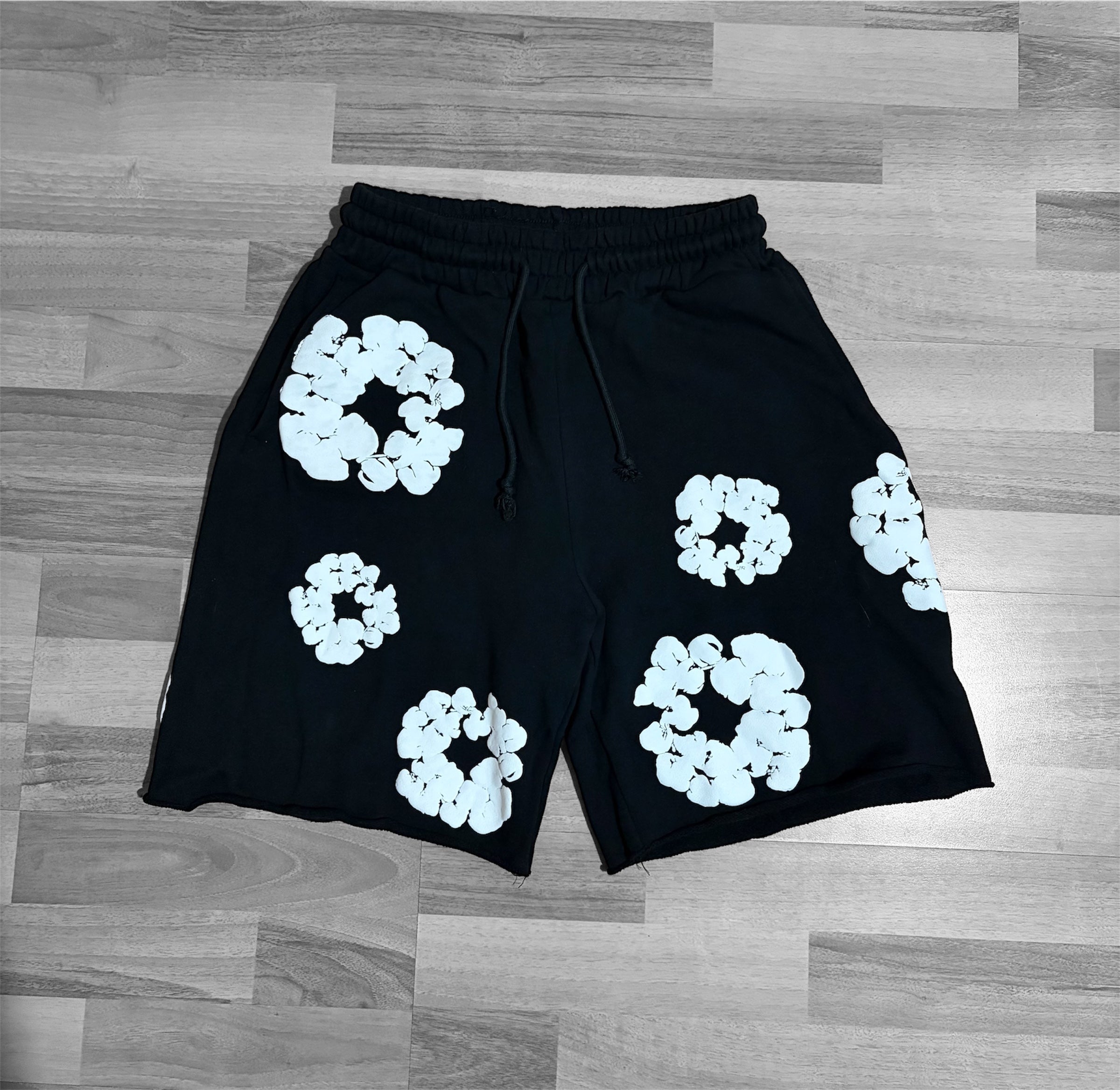 Denim Tears Black Cotton Shorts with White Floral Wreath Print