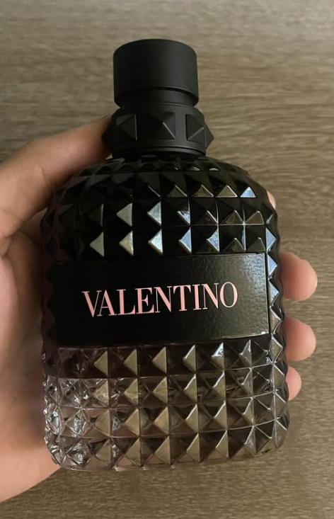 Valentino Uomo Born In Roma Intense