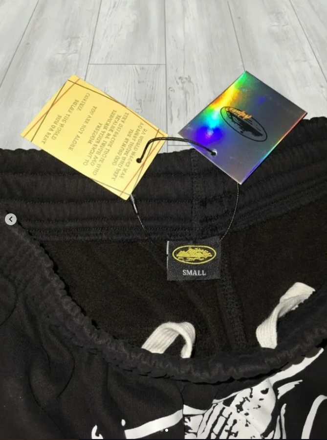 Corteiz Alcatraz Sweatpants – Black